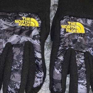 North Face Gloves